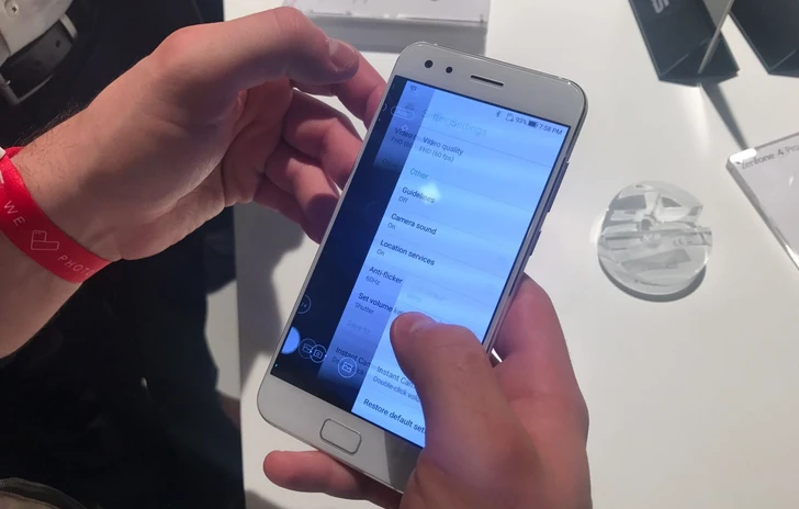 ASUS presenta a Roma la famiglia ZenFone 4