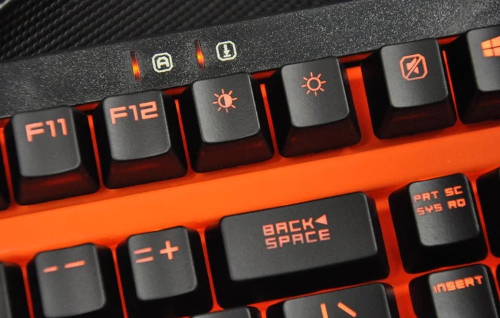 Rapoo presenta la nuova tastiera meccanica V500S