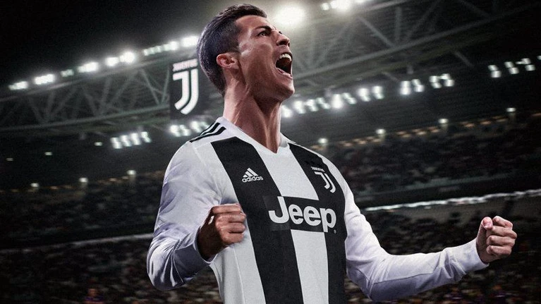 Cristiano Ronaldo si fa bello anche su FIFA 19