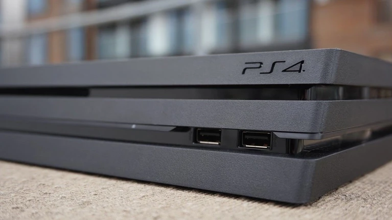 Sony ha messo in commercio un nuovo modello di PS4 Pro