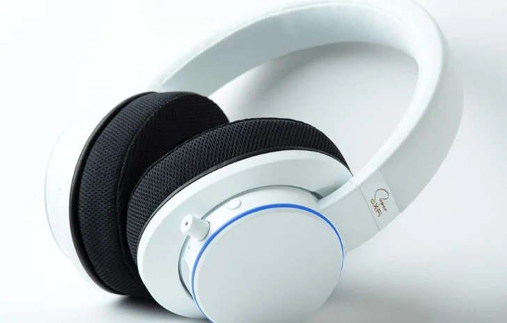 Creative rilascia le prime cuffie con la tecnologia Super xFi