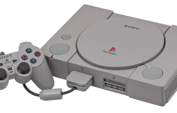 La Playstation ha un quarto di secolo