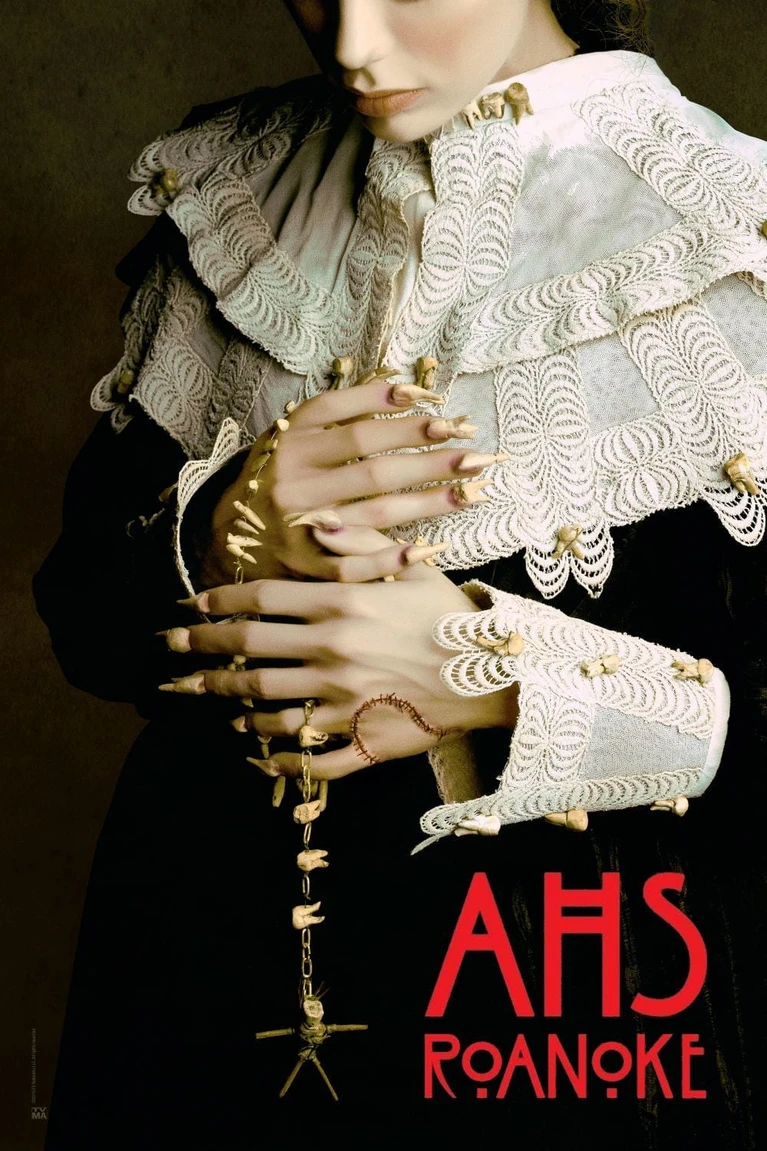 American Horror Story: tutte le stagioni, le tematiche, il cast e lo stile visivo della serie