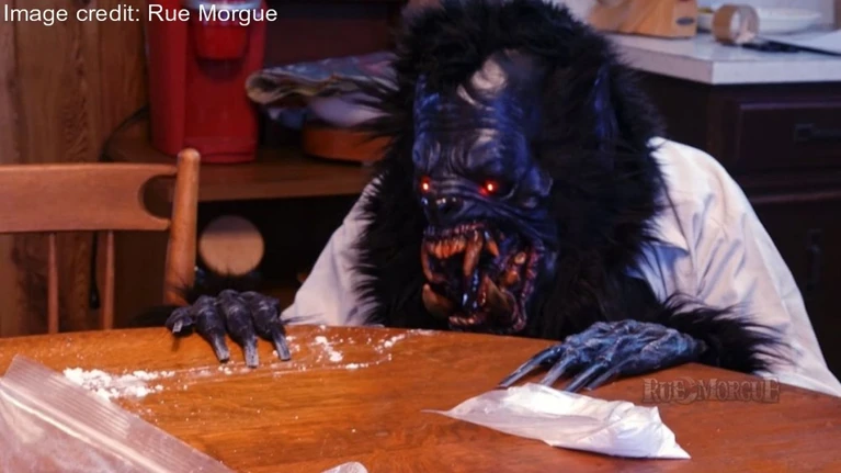 Cocaine Werewolf  Dopo lorso arriva il licantropo tossicomane