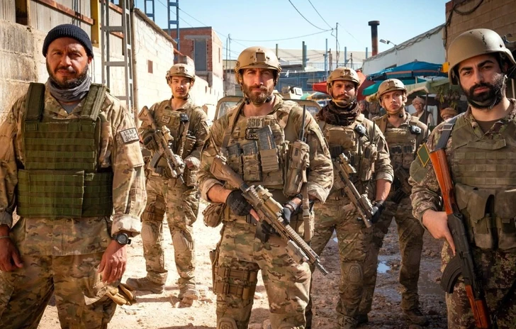 Guy Ritchie e il cast del nuovo film dazione