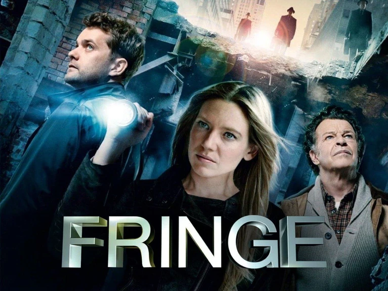 Fringe: 15 anni fa debuttava la serie di J.J. Abrams con Anna Torv e Joshua Jackson
