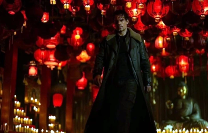 Highlander reboot Cavill insanguinato sul set londinese