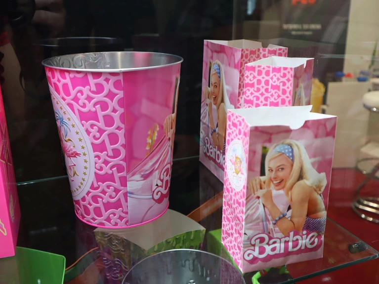 La Barbie mania manda sold out anche i pop corn