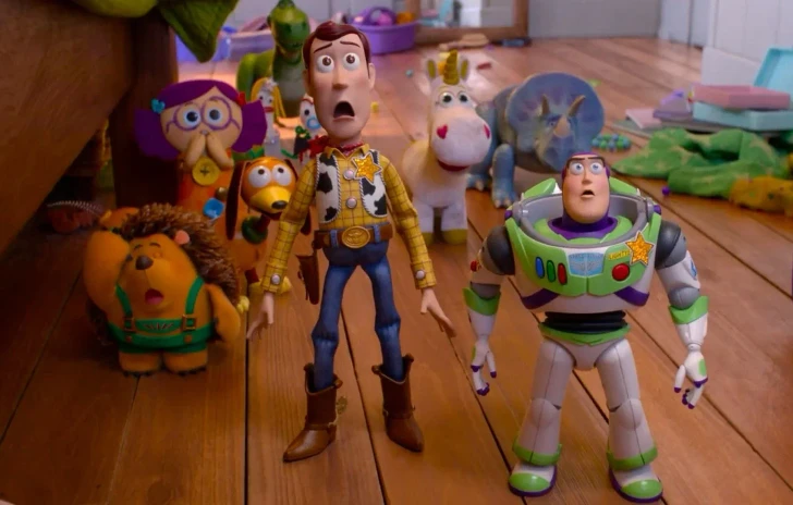 Toy Story 5 tutto quello che sappiamo i giocattoli contro la tecnologia