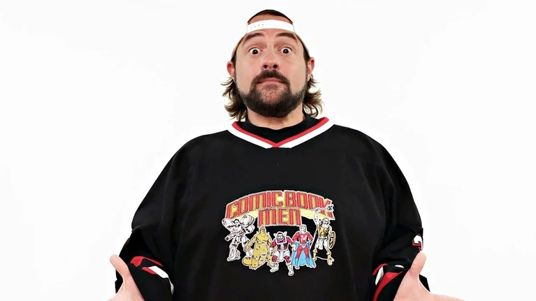 Kevin Smith appoggia James Gunn