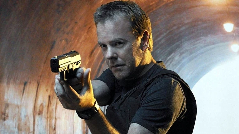 Kiefer Sutherland  Caccia al serial killer