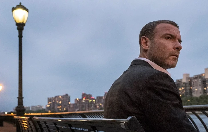 The Guns of Christmas Past Xavier Gens dirige Liev Schreiber