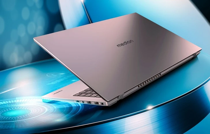 Medion e il nuovo laptop E15443 con intelligenza artificiale