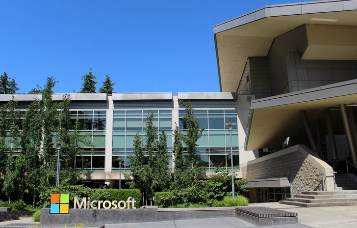 Microsoft 9000 licenziamenti e diversi giochi cancellati