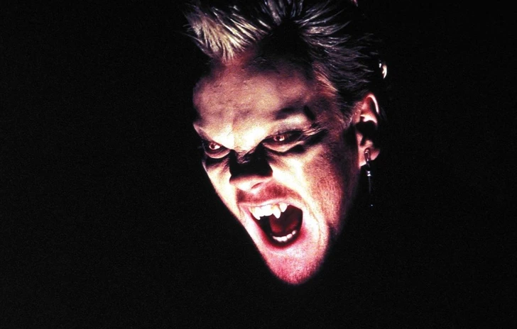 Ammazzavampiri e Ragazzi perduti Teenhorror comedy anni 80 in 4K