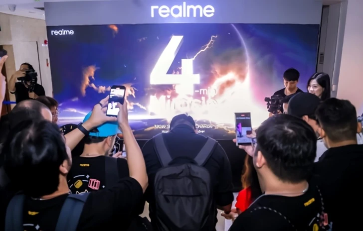 Realme Camera Control Button e SuperSonic Charge da 320W