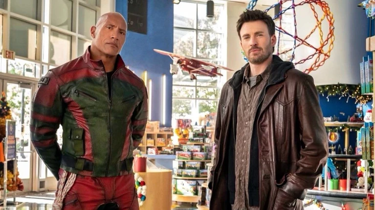 Red One  Action comedy nel 2023 per The Rock e Chris Evans