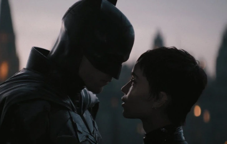 The Batman Catwoman si presenta