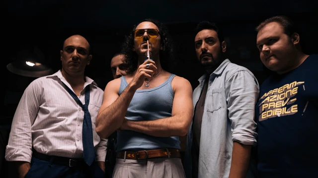 Pesci Piccoli 2 si porta dietro tutto quello che rende così divisivi The Jackal la recensione della serie Prime