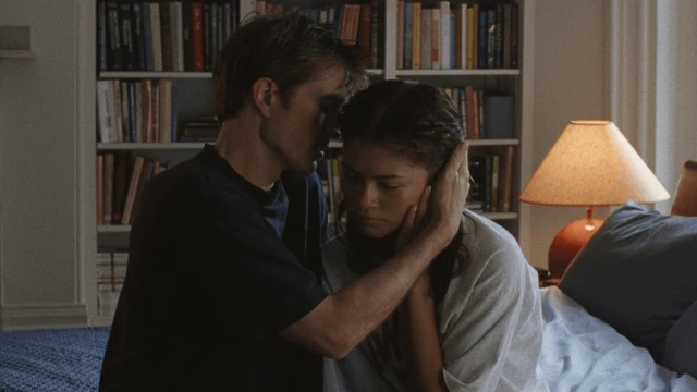 The Drama verrà paragonato a tanti film ma quello a cui somiglia di più è il nostro Perfetti sconosciuti