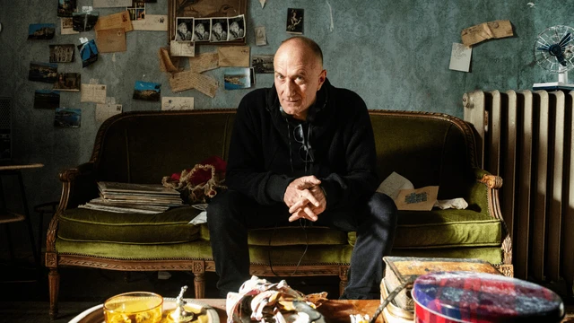 Il Mostro senza mostro Stefano Sollima e il suo team raccontano il dietro le quinte e la genesi della serie Neflix