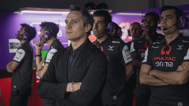 Idoli lultima corsa è la risposta italospagnola a F1 meno Brad Pitt più due ruote e Santamaria