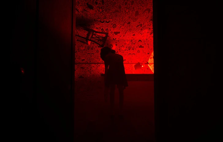 The Familiar Stranger un horror psicologico raffazzonato e dimenticabile