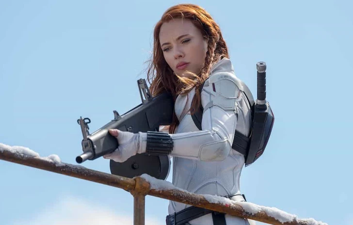 Scarlett Johansson fa causa alla Disney