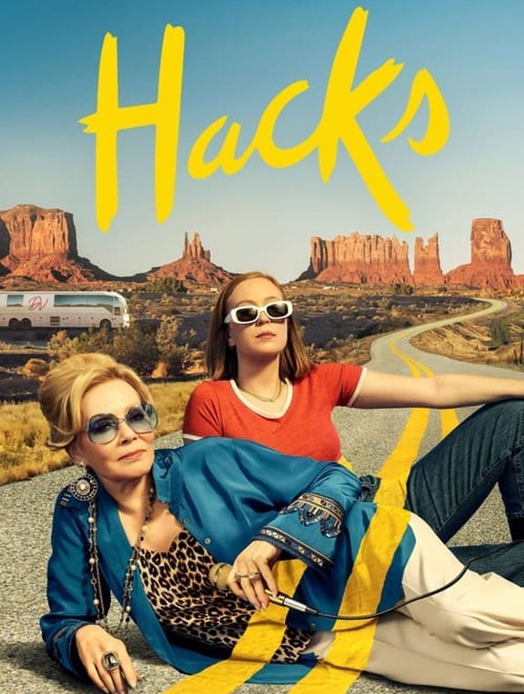 Hacks la recensione della serie Netflix fra la vecchia Hollywood e il politicamente corretto