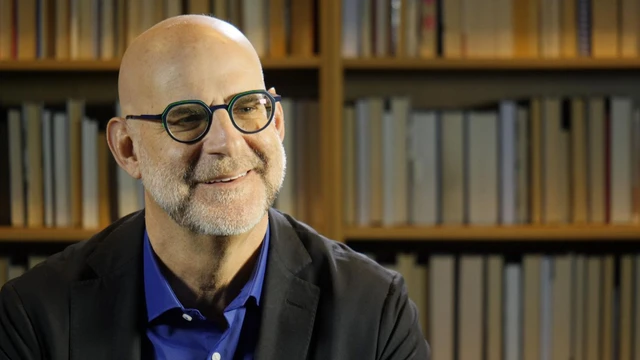 Speciale Harlan Coben scrittore di grande successo che porta in TV le sue storie