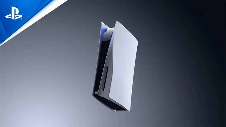 Una PlayStation 5 più piccola col lettore esterno