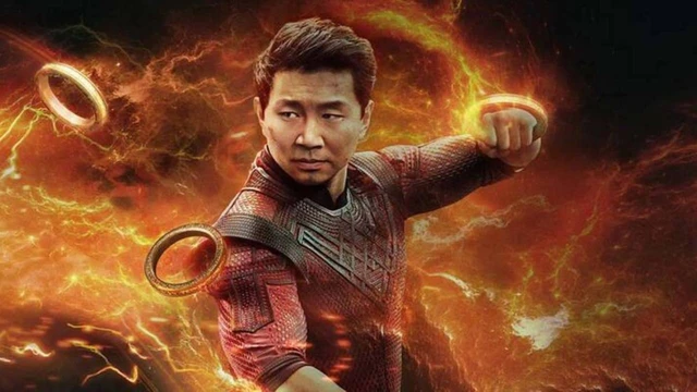 ShangChi e la leggenda dei Dieci Anelli recensione Marvel si dà alle arti marziali