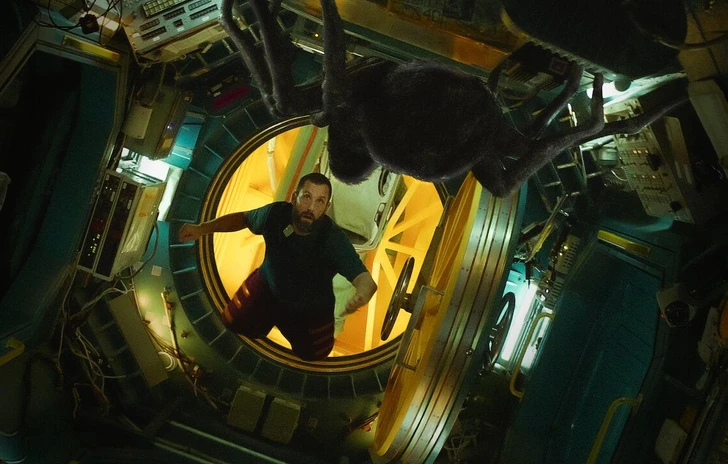 Spaceman il film di Netflix in cui Adam Sandler cerca se stesso nello spazio